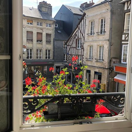 Le Studio Champlain Honfleur Exterior foto